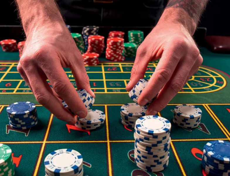 ایک اکاؤنٹ بنائیں یا Cash Machine 777 کیسینو میں لاگ ان کریں۔